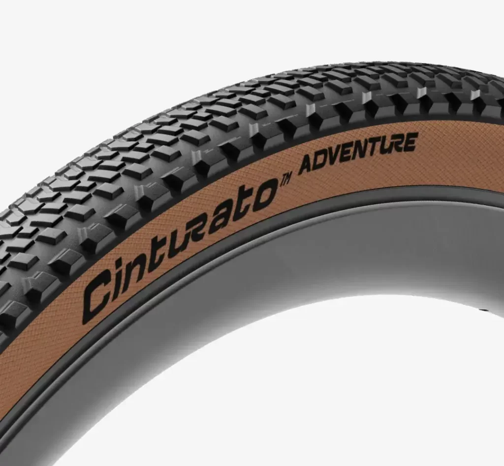 Pneu de Gracel Pirelli Cinturato Adventure TLR Classic
